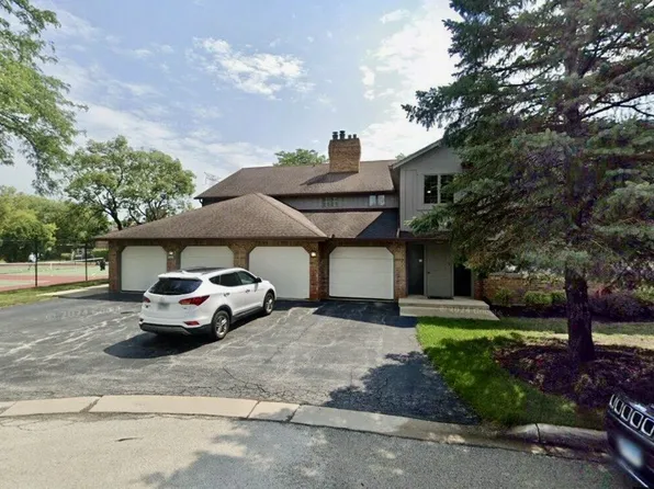 13259 S Country Club Ct APT 2A, Palos Heights, IL 60463