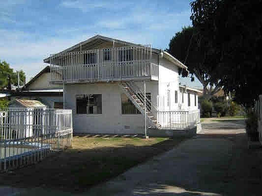 4th image of 10309 San Antonio Ave