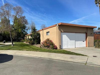 415 Gibbons Ct, Milpitas, CA, 95035