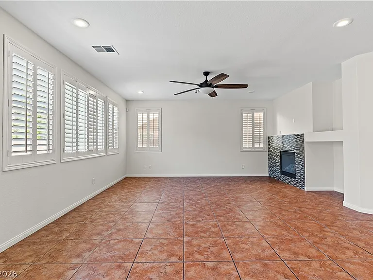 758 London Eye Ct — Photo 19
