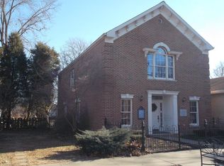 211 W Main St, Vevay, IN 47043