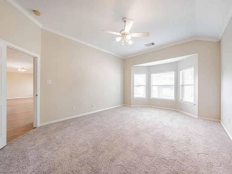 13727 Charterhouse Way — Photo 30