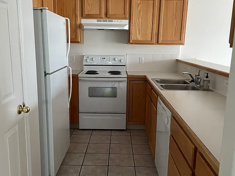 7100 E Dodge Cir #2 — Photo 6