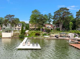3642 Orchard Lake Rd, West Bloomfield, MI 48324