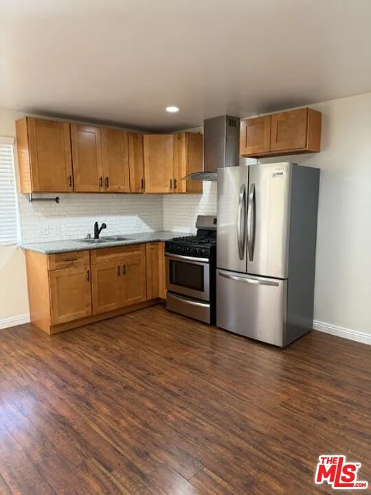 1 bed, 1.0 bath, 550 sqft, $1,900 — Photo 4