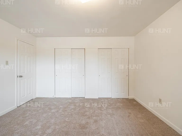148 Kentucky Cir — Photo 6