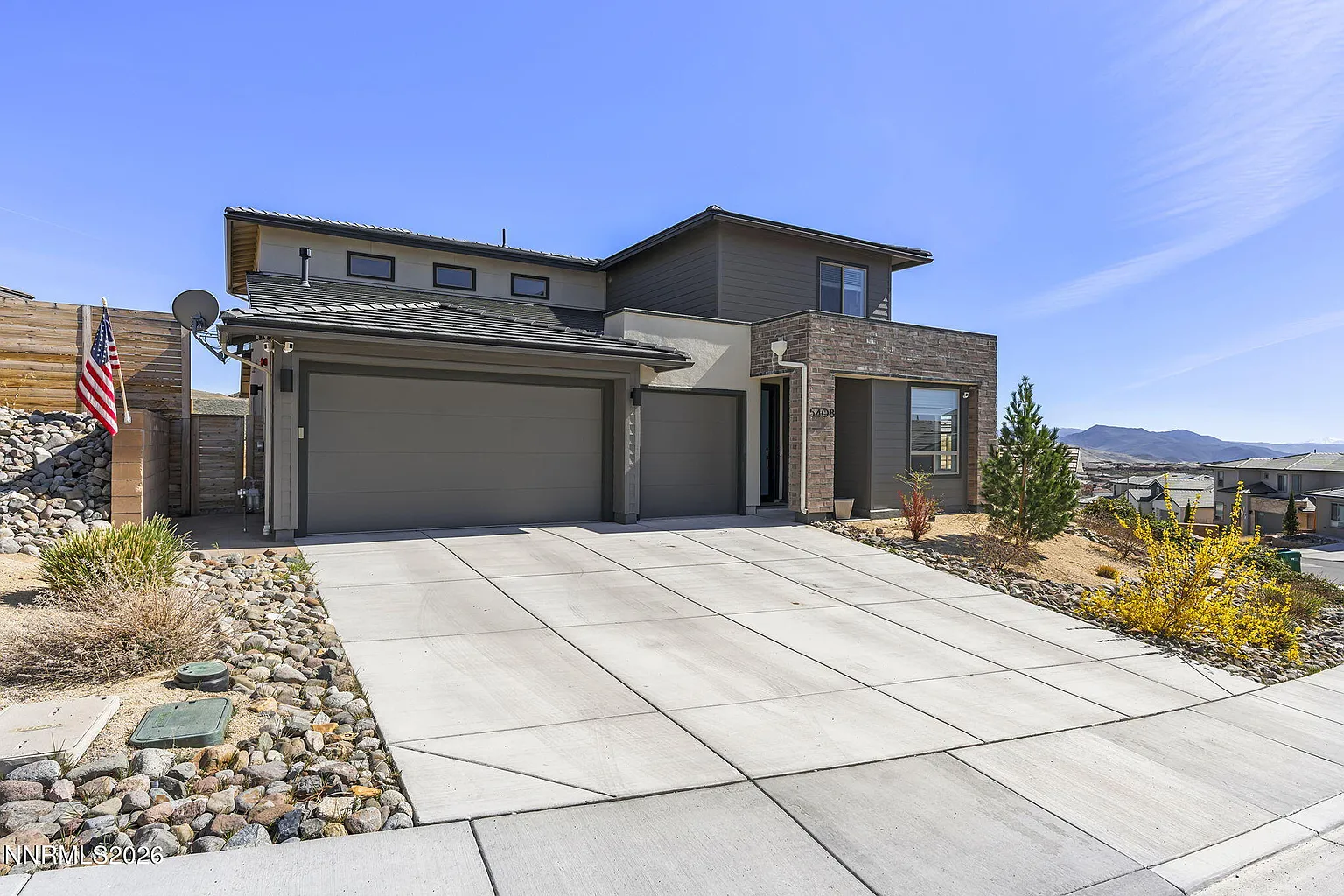 5408 Skystone Dr photo 1