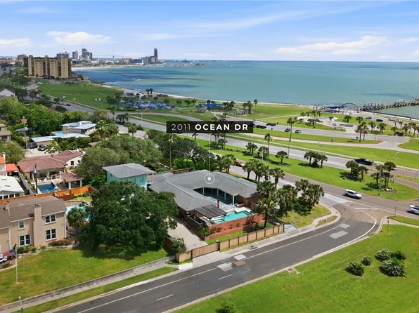 2011 Ocean Dr, Corpus Christi, TX 78404