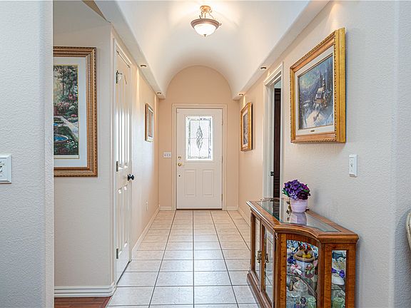 2nd image of 804 Greenway St