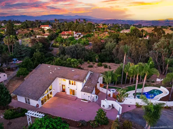 3952 Palomar Dr, Fallbrook, CA 92028