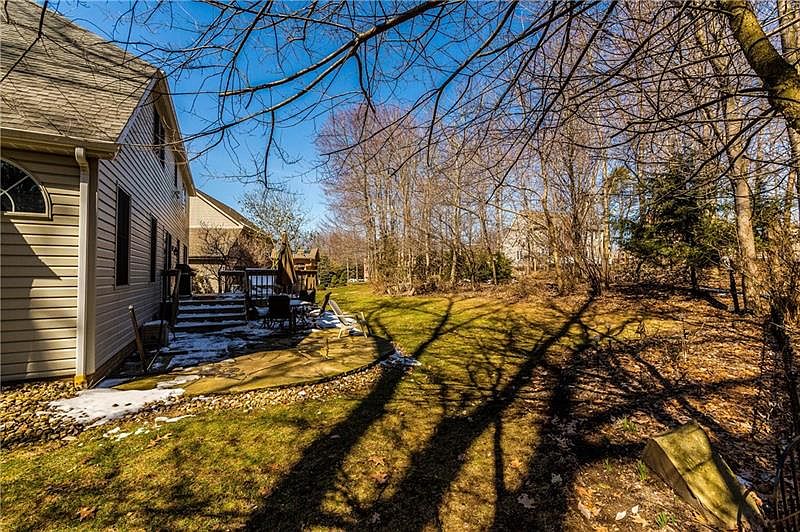 2nd image of 200 Whispering Oaks Dr