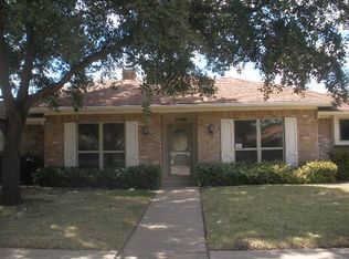 2309 Oakwood Dr, Carrollton, TX 75006
