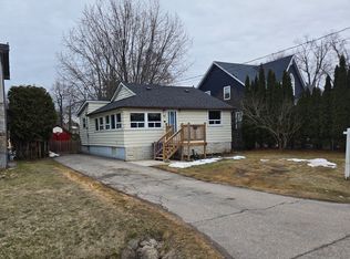 54 Farley Cir, Georgina, ON L0E1S0