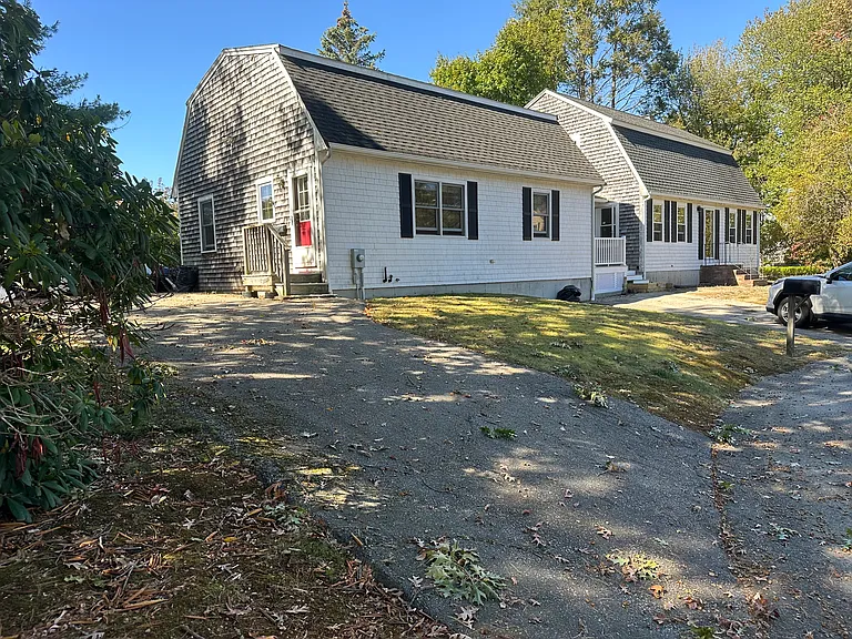 40 Emilissa Ln #A — Photo 15