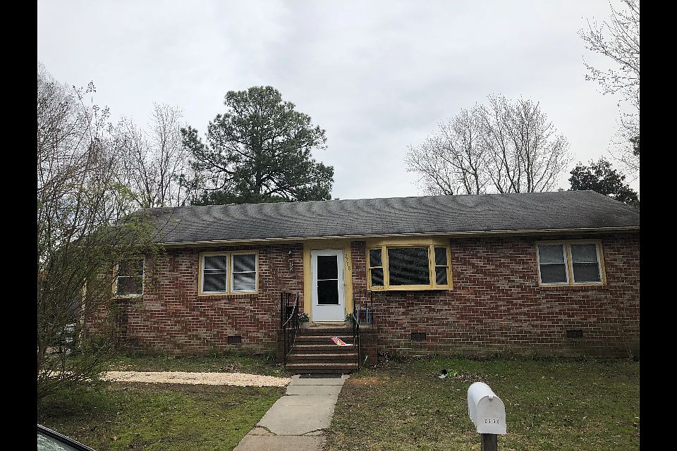 1st image of 2708 Western St
