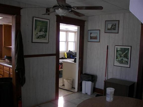 3rd image of 111 E 10th St