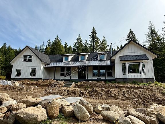 2nd image of 808 Larsen Ranch Ln