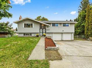 7217 N Lidgerwood Ct, Spokane, WA 99208