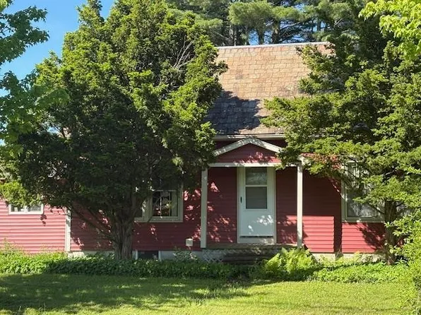 2941 Route 7 S, Clarendon, VT 05759