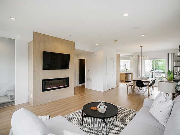 4th image of 8140 166th St #29