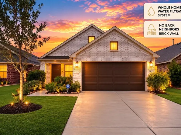 8122 Royal Breeze Dr, Cypress, TX 77433