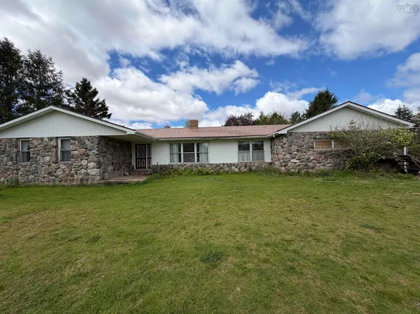 3786 Highway 4, Lower Debert, NS B0M 1G0