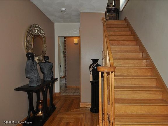 3rd image of 167 Brightridge Ave