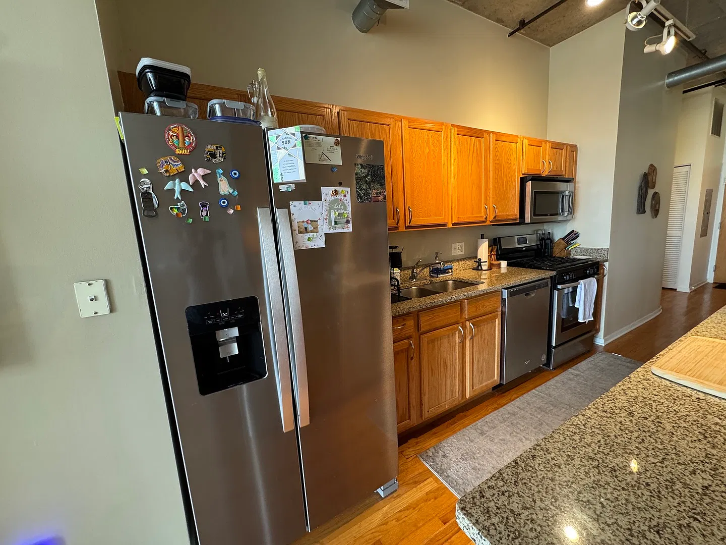 2 bed, 1303 sqft, $3,750 — Photo 4