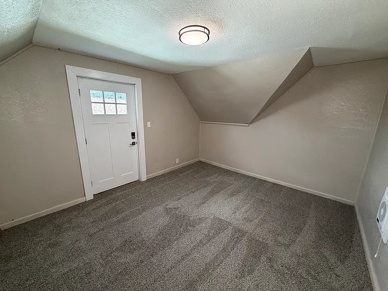 2728 W Virginia St #C — Photo 8