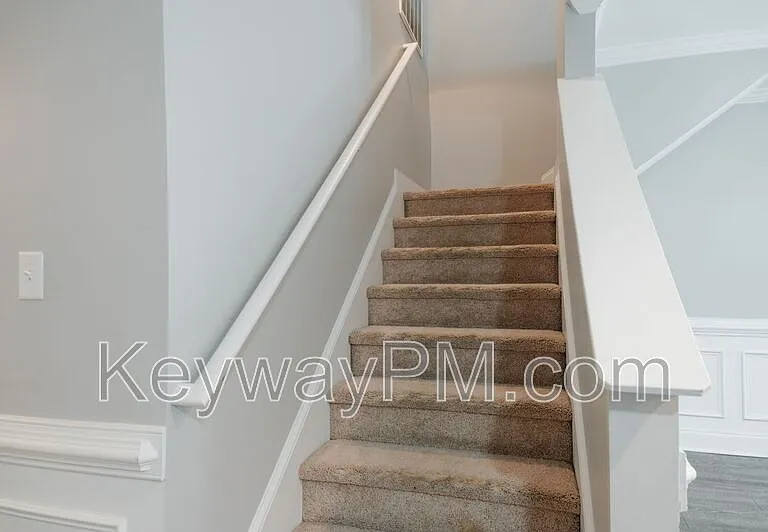 1011 Coveside Trl — Photo 7