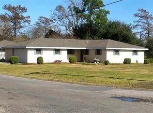 9645 N Garden Dr, Beaumont, TX 77705