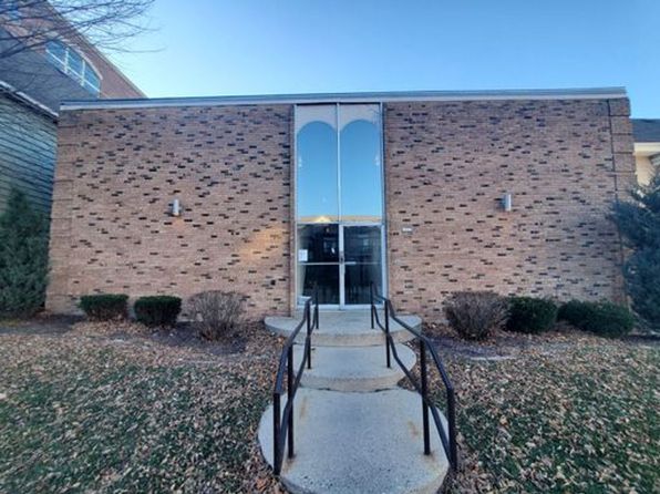 1535 N Van Buren St APT 105