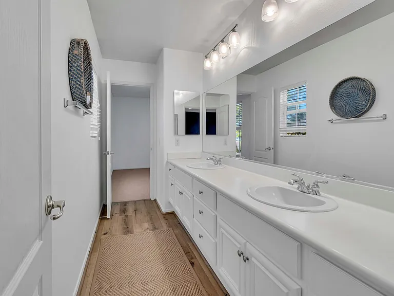 2844 W Canyon Ave W — Photo 20