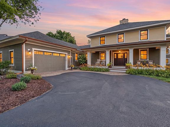 3rd image of 5488 Fairlawn Shores Trl SE