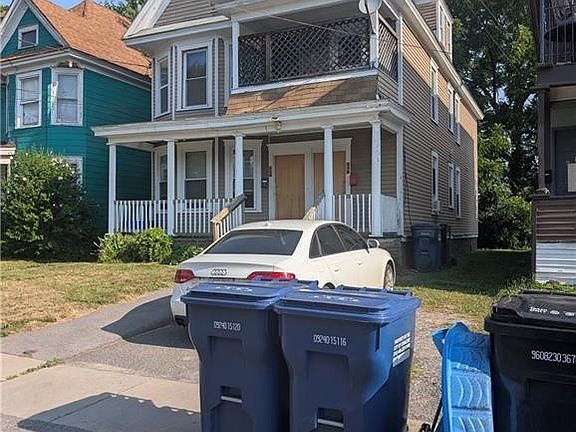 2nd image of 248-50 Rockland Ave