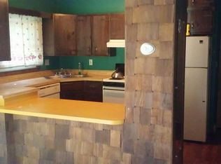 85 Hemlock Dr #2, Deep River, CT 06417