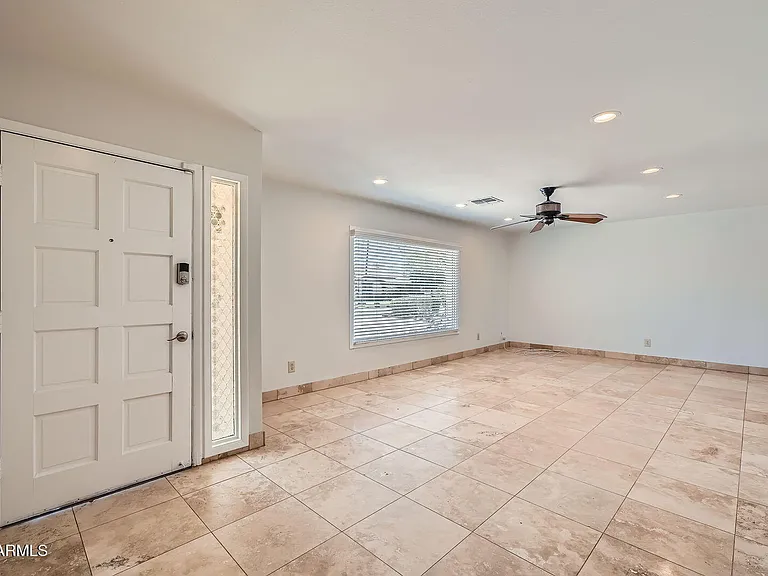 6220 E Gold Dust Ave — Photo 4