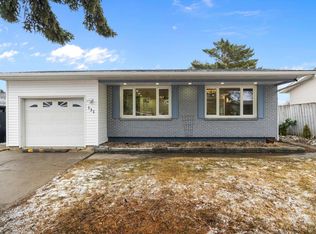 131 Garland Cres, Strathcona County, AB T8A 2R1