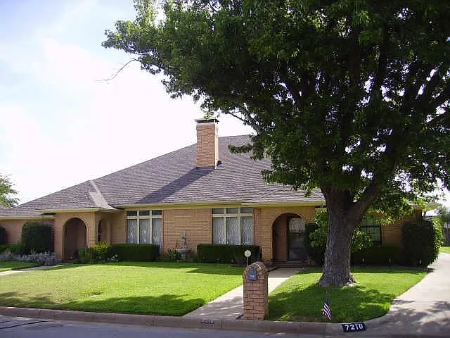 7218 Fuller Cir — Photo 1