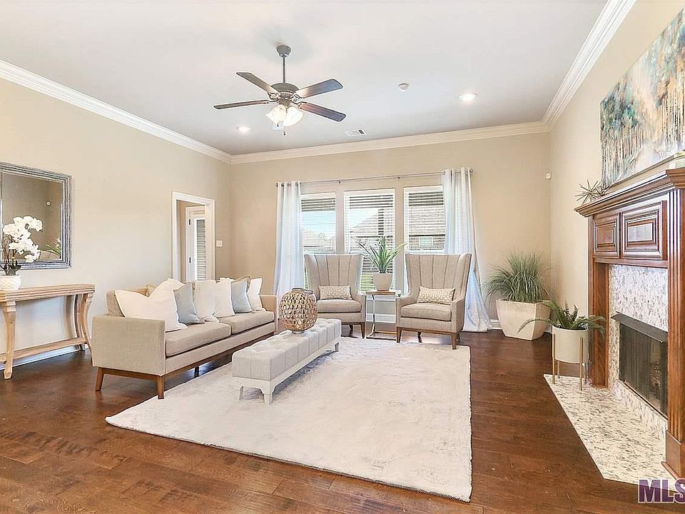 1st image of 13232 Crownridge Dr