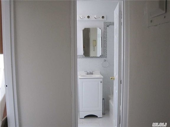 5th image of 47-14 217th St #3D