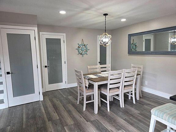 5th image of 2161 Orange Grove Drive #C