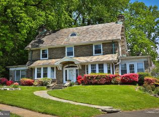 1731 Hilltop Rd, Jenkintown, PA 19046