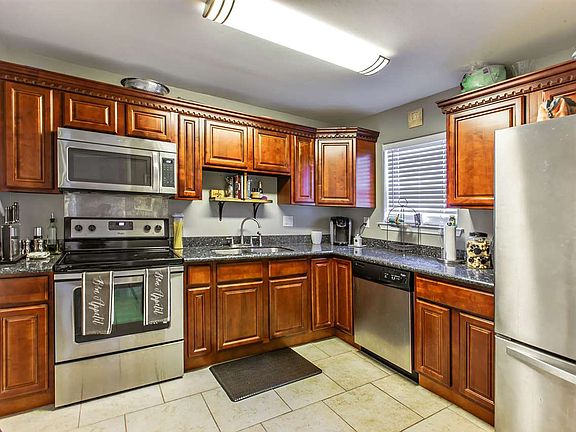 3rd image of 325 Ormond Meadows Dr APT D