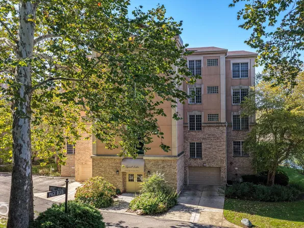 6770 Spirit Lake Dr Unit 101, Indianapolis, IN 46220