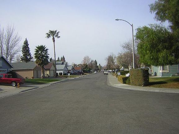 5th image of 1465 Hoover Ct