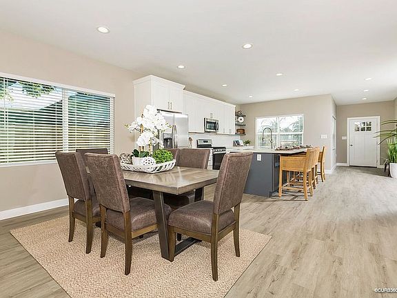 5th image of 4927 W Mountain View Dr