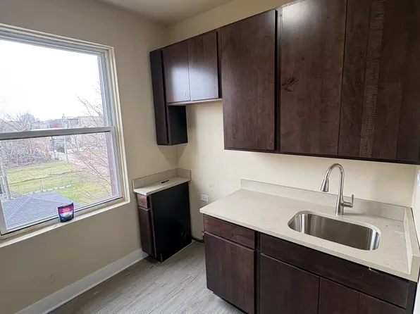 1301 S Avers Ave #3F, Chicago, IL 60623