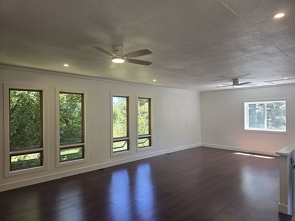 4th image of 310 Waipalani Rd #B
