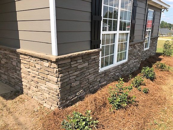 4th image of 75 Mill Pond Ln